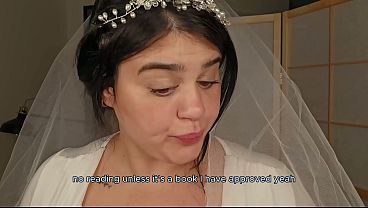 Свежая сучка крутит твоим хуем и изменяет в первую ночь!